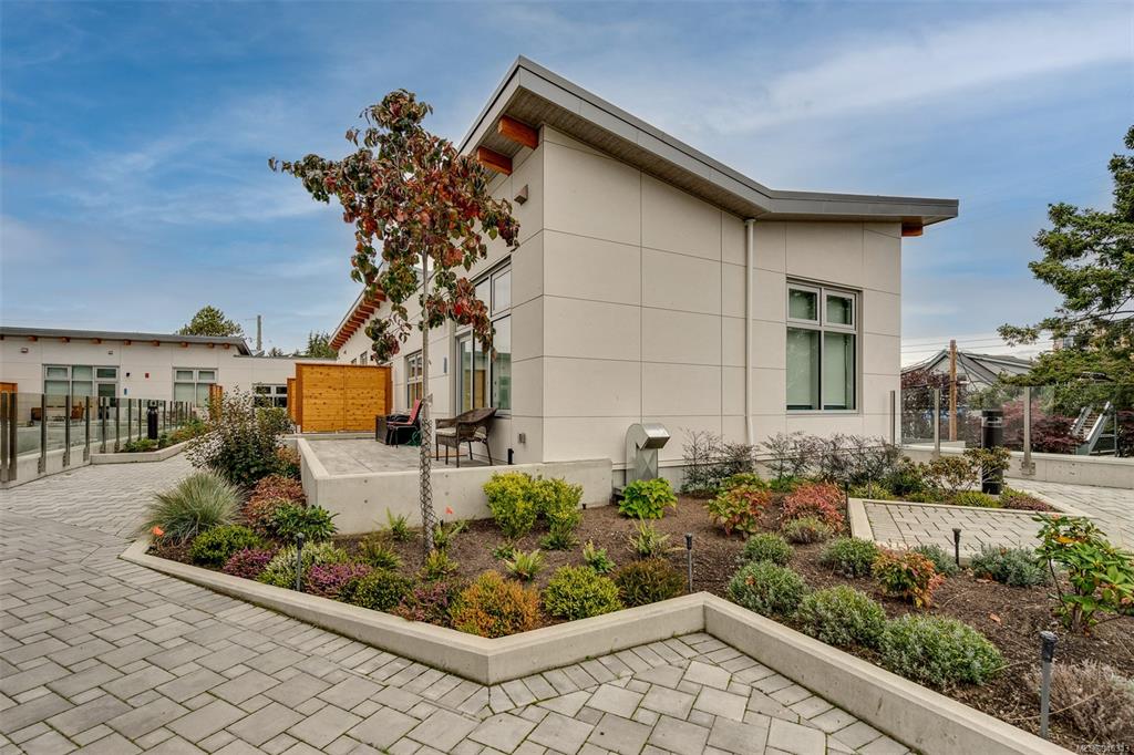 205 - 517 Gore St, Victoria