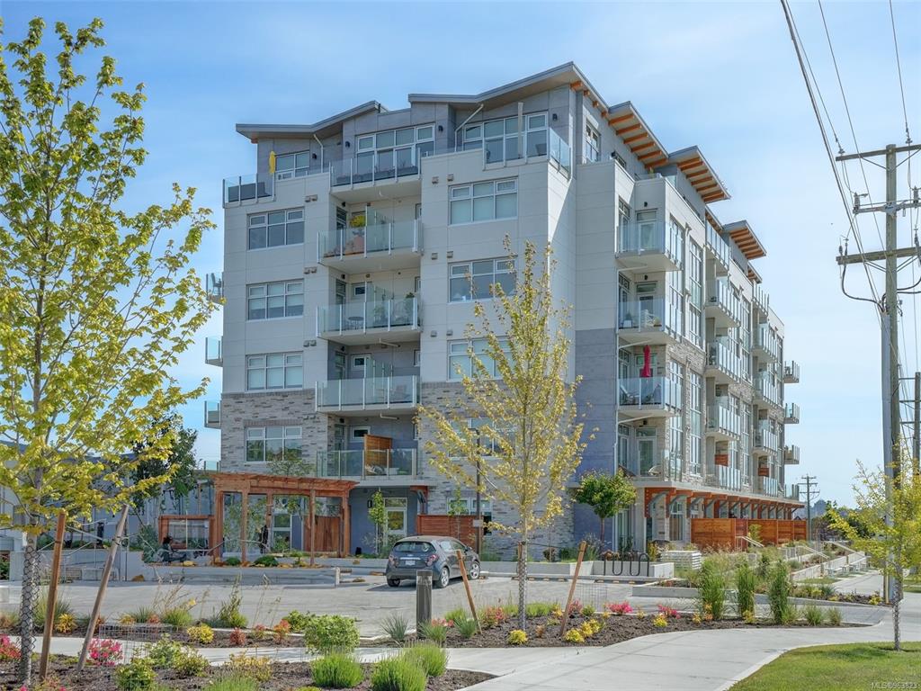 507 - 916 Lyall St Esquimalt , Victoria