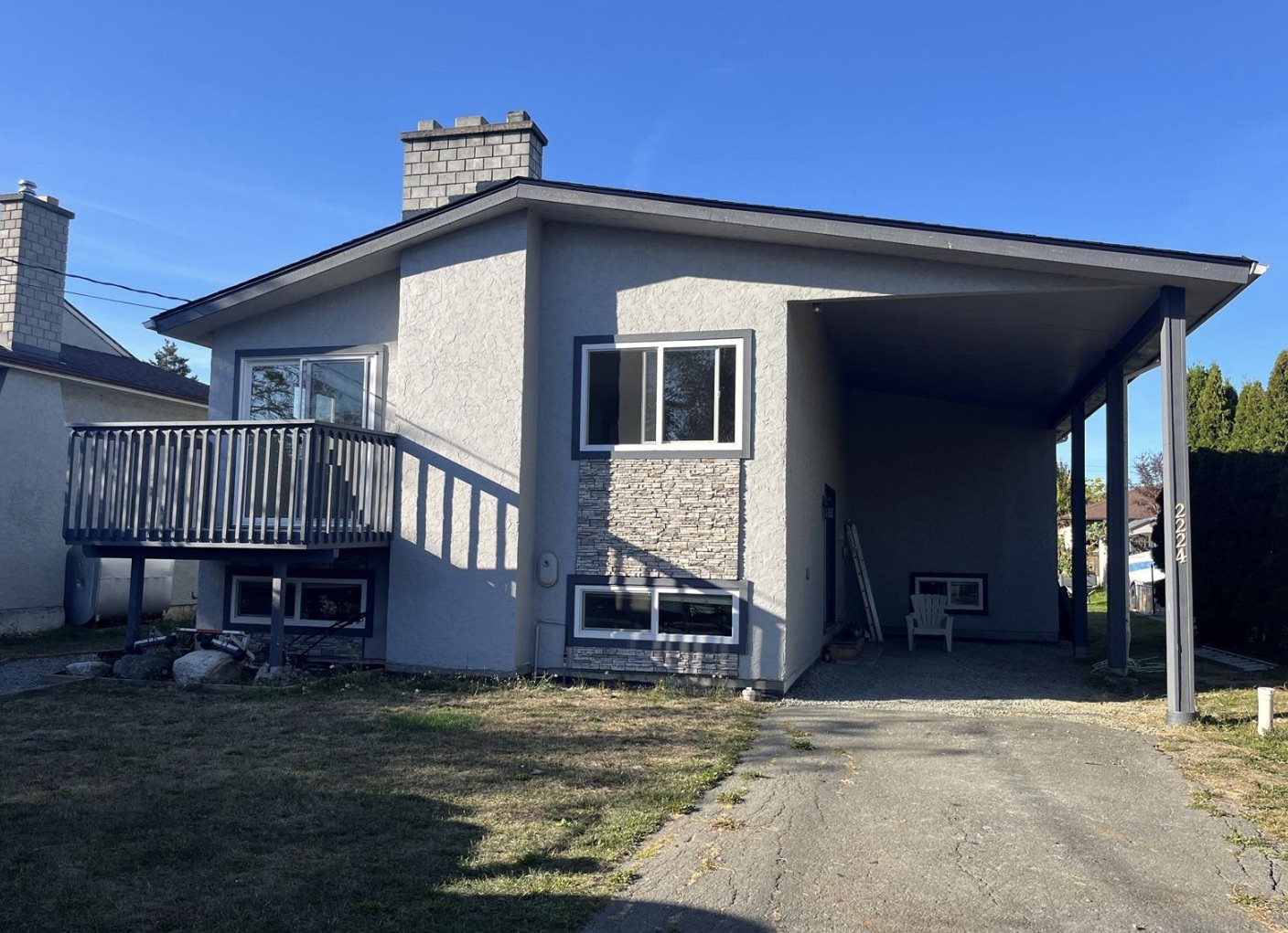 2224 Bradford Avenue Sidney, Victoria